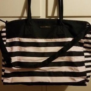 Victoria's Secret large overnight bag in great condition.